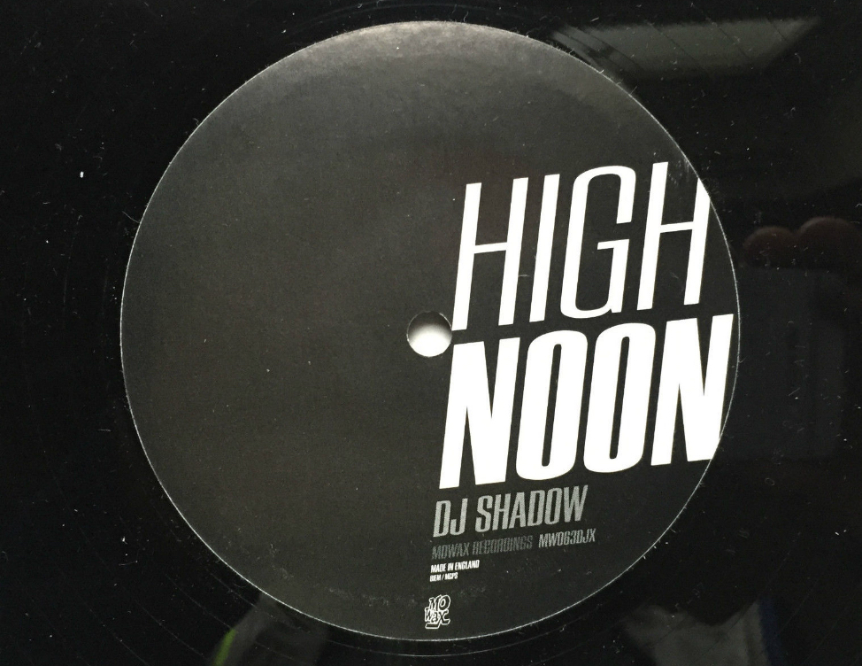 dj-shadow-high-noon-41-rooms-show-18