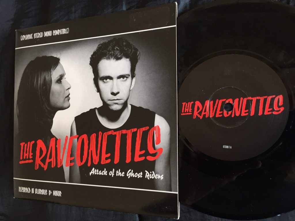 The Raveonettes - Attack Of The Ghost Riders - 41 Rooms - show 18