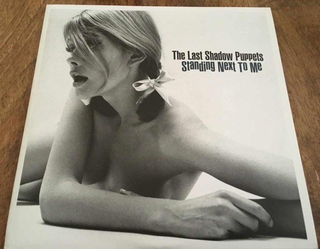 The Last Shadow Puppets - Standing Next To Me - 41 Rooms - show 73