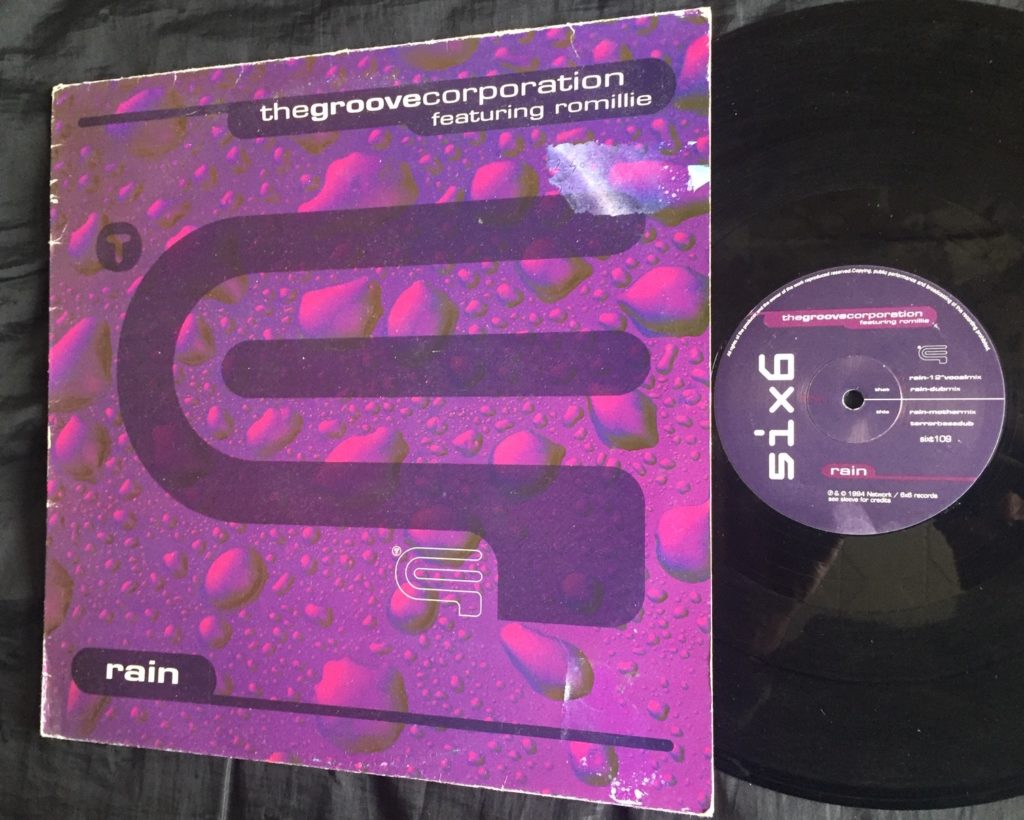 Groove Corporation - Rain (Mother Mix) - 41 Rooms - show 93