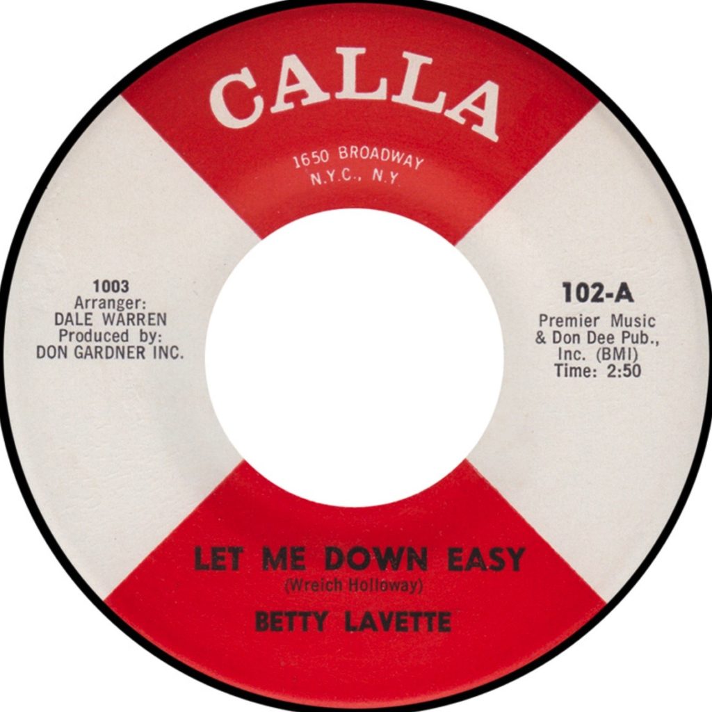 Betty Lavette - Let Me Down Easy - 41 Rooms - show 104 (2)