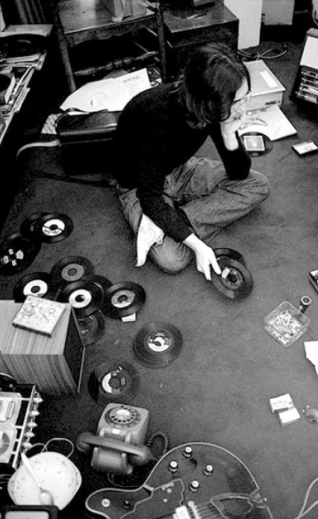 Beatles - John Lennon's vinyl - 41 Rooms - show 106