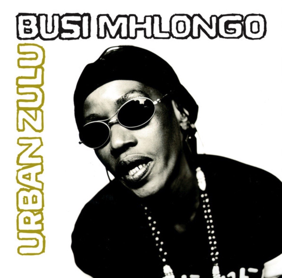 Busi Mhlongo - Yahlisan'Umoya Ma-Afrika - 41 Rooms - show 107