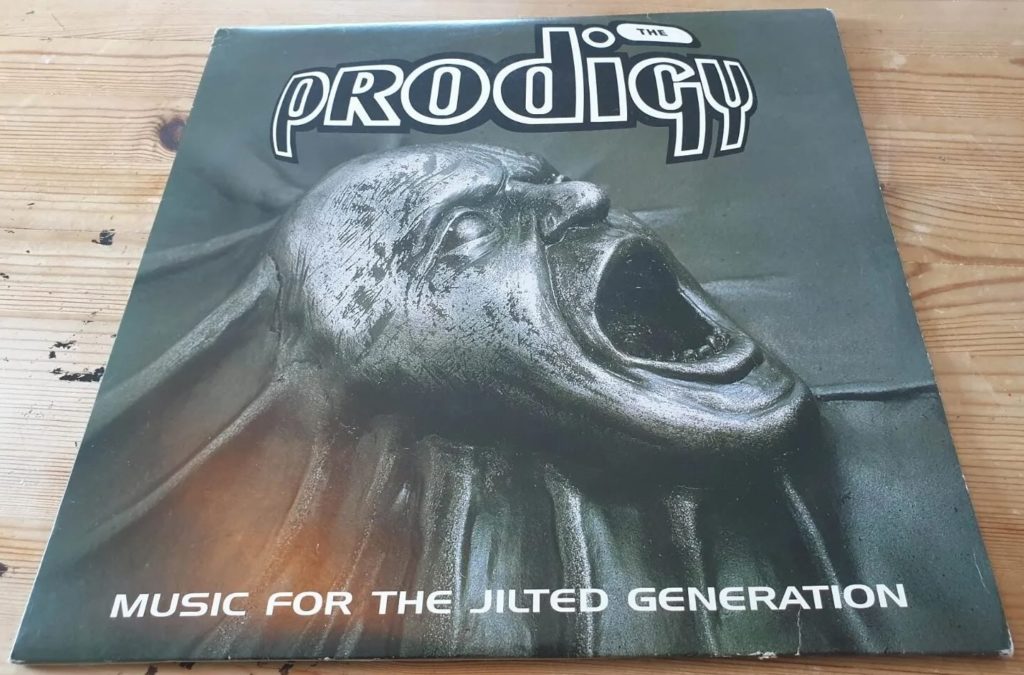 The Prodigy - Poison - 41 Rooms - show 129