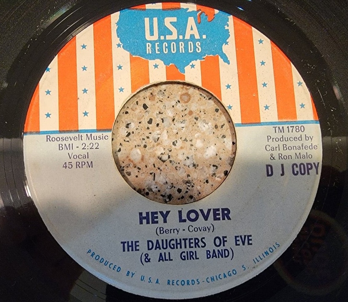 The Daughters Of Eve - Hey Lover - 41 rooms - show 131